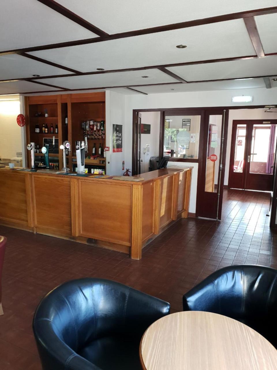 Primelodge Rotherham Hellaby Bagian luar foto